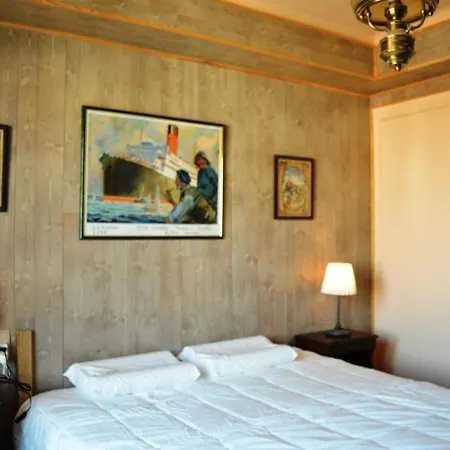 Biarritz, 3 Pieces, 4 Personnes - Fr-1-248-54 *